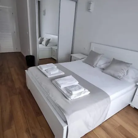 Elan Luxury Apartments & Rooms Plav Exterior photo